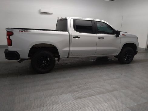 Used 2022 Chevrolet Silverado 1500 Custom Trail Boss AWD/4WD image 10