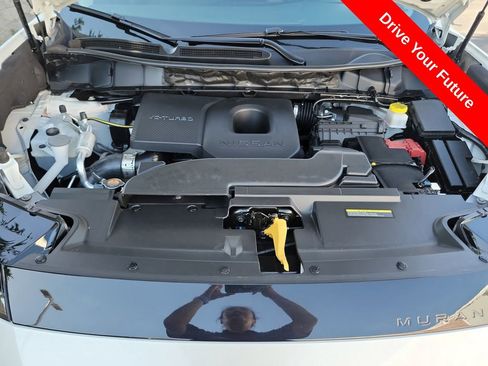 Used 2025 Nissan Murano SV FWD image 26