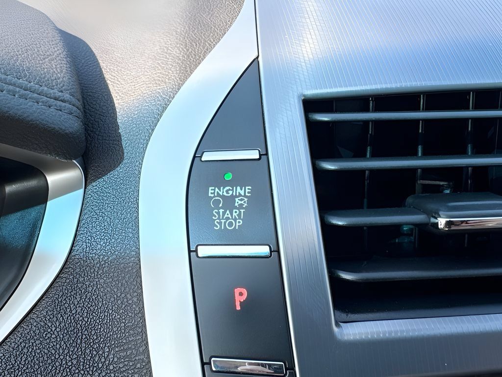 Used 2019 Lincoln MKZ Reserve AWD/4WD image 23