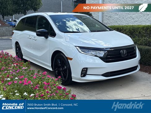 Certified 2023 Honda Odyssey Sport image 1