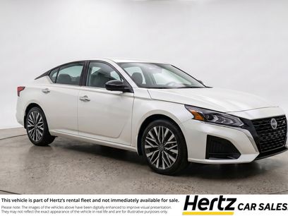 Used 2025 Nissan Altima 2.5 SV