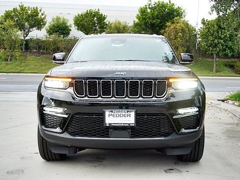 New 2023 Jeep Grand Cherokee 4xe image 5