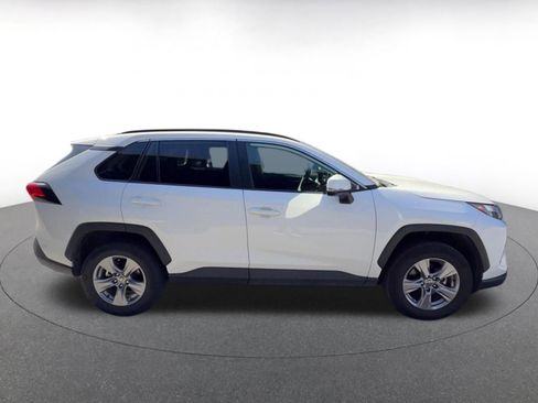 Used 2025 Toyota RAV4 XLE w/ Convenience Package image 16
