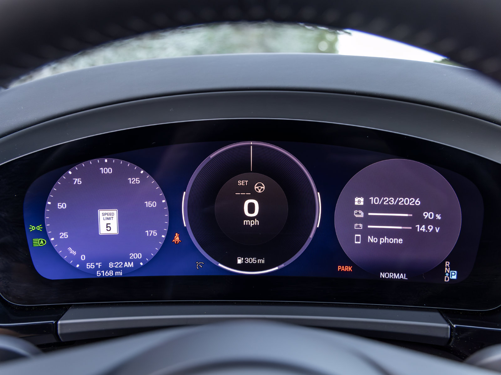Certified 2025 Porsche Macan 4S Electric AWD/4WD image 36