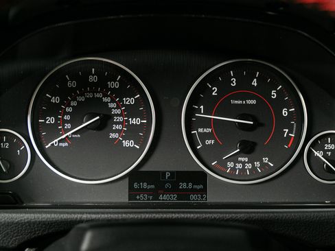 Used 2017 BMW 430i Convertible image 10