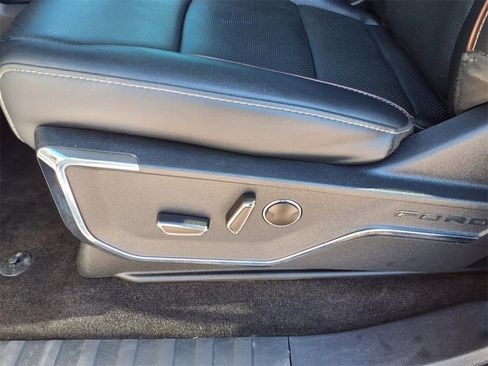 Used 2022 Ford F150 Lariat w/ Equipment Group 502A High image 26