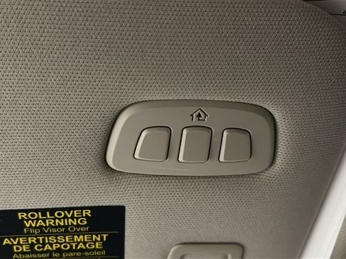 Used 2024 Lincoln Corsair AWD w/ Equipment Group 101A image 20