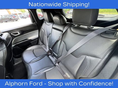 Used 2024 Jeep Compass Latitude AWD/4WD image 28