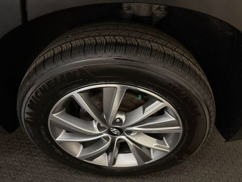 Used 2020 Hyundai Santa Fe SEL w/ Convenience + Premium Package image 41