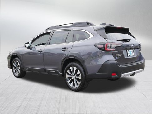 Used 2024 Subaru Outback Limited AWD/4WD image 5