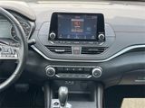 Used 2020 Nissan Altima 2.5 SR image 3