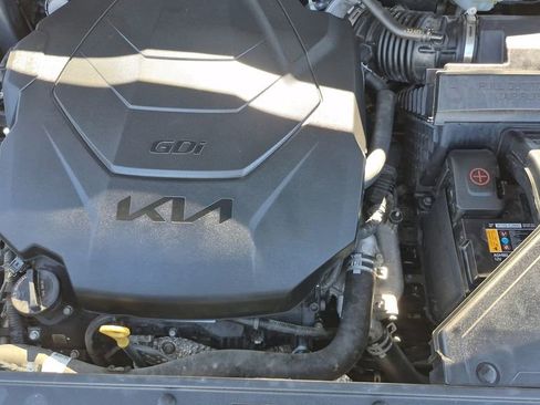 Certified 2025 Kia Telluride S image 21