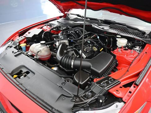 Used 2017 Ford Mustang Coupe image 42