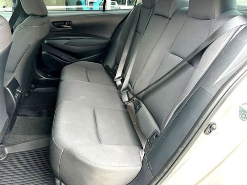 Used 2023 Toyota Corolla LE FWD image 17