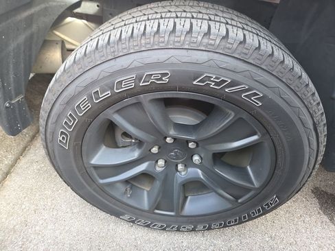 Used 2023 RAM 1500 Big Horn image 3