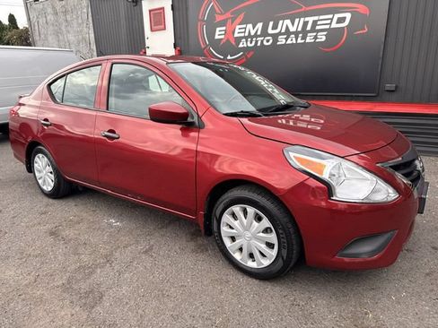Used 2016 Nissan Versa S Plus FWD image 5
