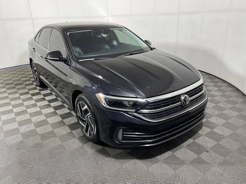 Certified 2023 Volkswagen Jetta SEL FWD image 1
