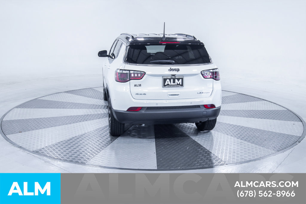 Used 2025 Jeep Compass Limited AWD/4WD image 8