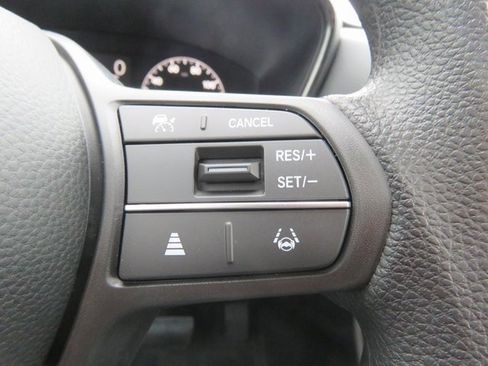 Used 2024 Honda CR-V EX image 6