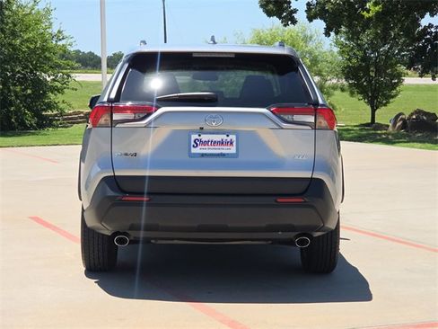 Used 2024 Toyota RAV4 XLE image 7