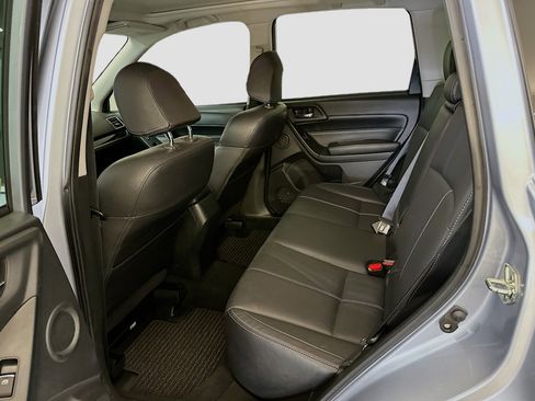 Used 2018 Subaru Forester 2.5i Touring image 30