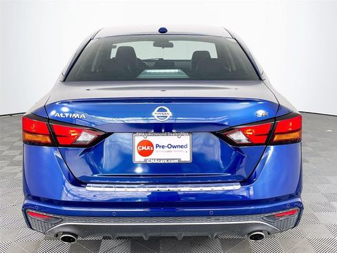 Used 2022 Nissan Altima 2.5 SR FWD image 7