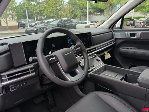 Used 2026 Hyundai Santa Fe SEL FWD image 10