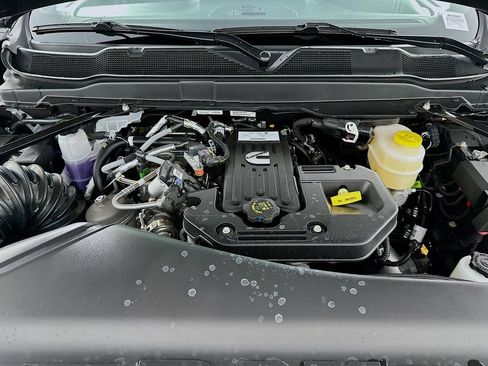 New 2026 RAM 2500 Tradesman AWD/4WD image 18