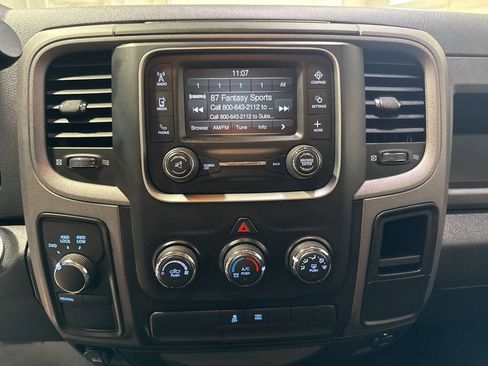 Used 2014 RAM 1500 Express image 16