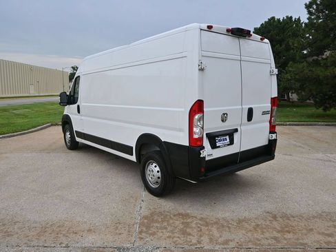 Used 2023 RAM ProMaster 3500 FWD image 5