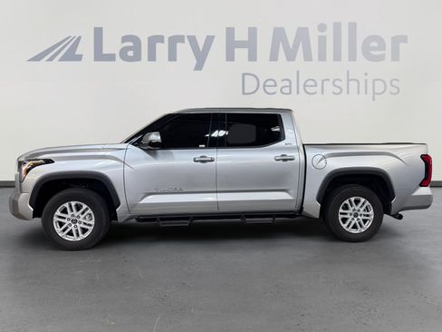 Used 2022 Toyota Tundra SR5 image 2