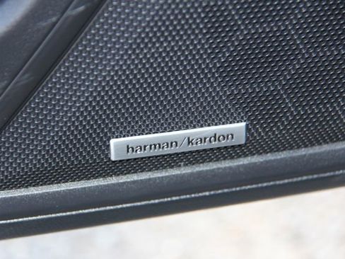 Certified 2025 Subaru Legacy Limited image 17