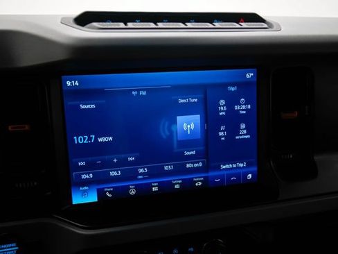 Used 2023 Ford Bronco Badlands w/ Sasquatch Package AWD/4WD image 14