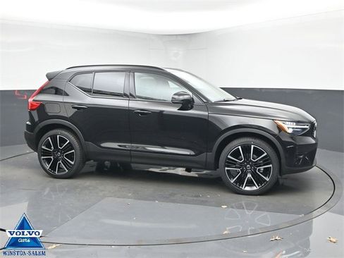 New 2026 Volvo XC40 B5 Ultra w/ Protection Package Premier image 1