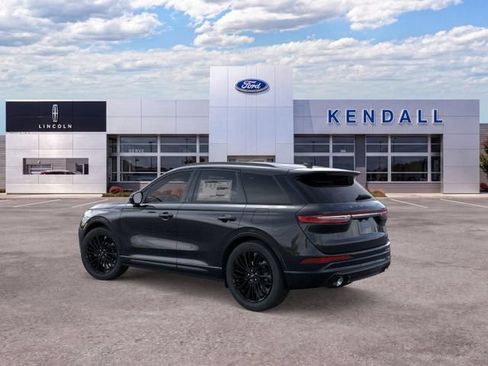 Used 2025 Lincoln Corsair Reserve w/ Equipment Group 202A AWD/4WD image 4