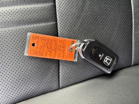 Used 2021 Honda Accord EX-L image 38