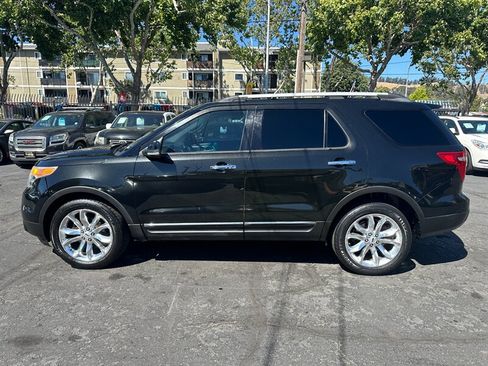 Used 2013 Ford Explorer XLT AWD/4WD image 7