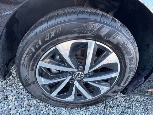 Used 2024 Volkswagen Jetta S image 27