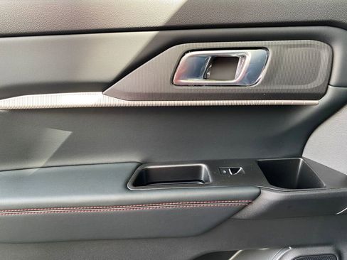 New 2026 Ford Explorer ST image 17