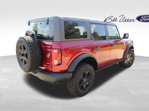 New 2025 Ford Bronco Big Bend w/ Black Diamond Package image 3