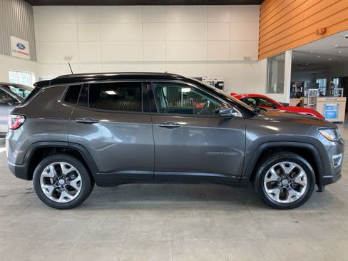 Used 2020 Jeep Compass Limited image 4