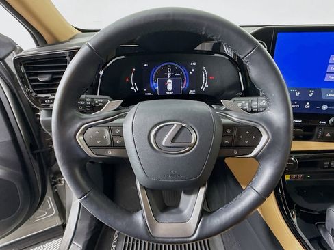 Certified 2023 Lexus NX 250 FWD w/ Premium Package image 11