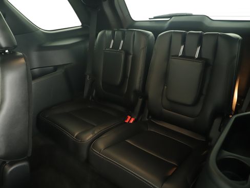 Used 2018 Ford Explorer Limited w/ Equipment Group 301A image 18