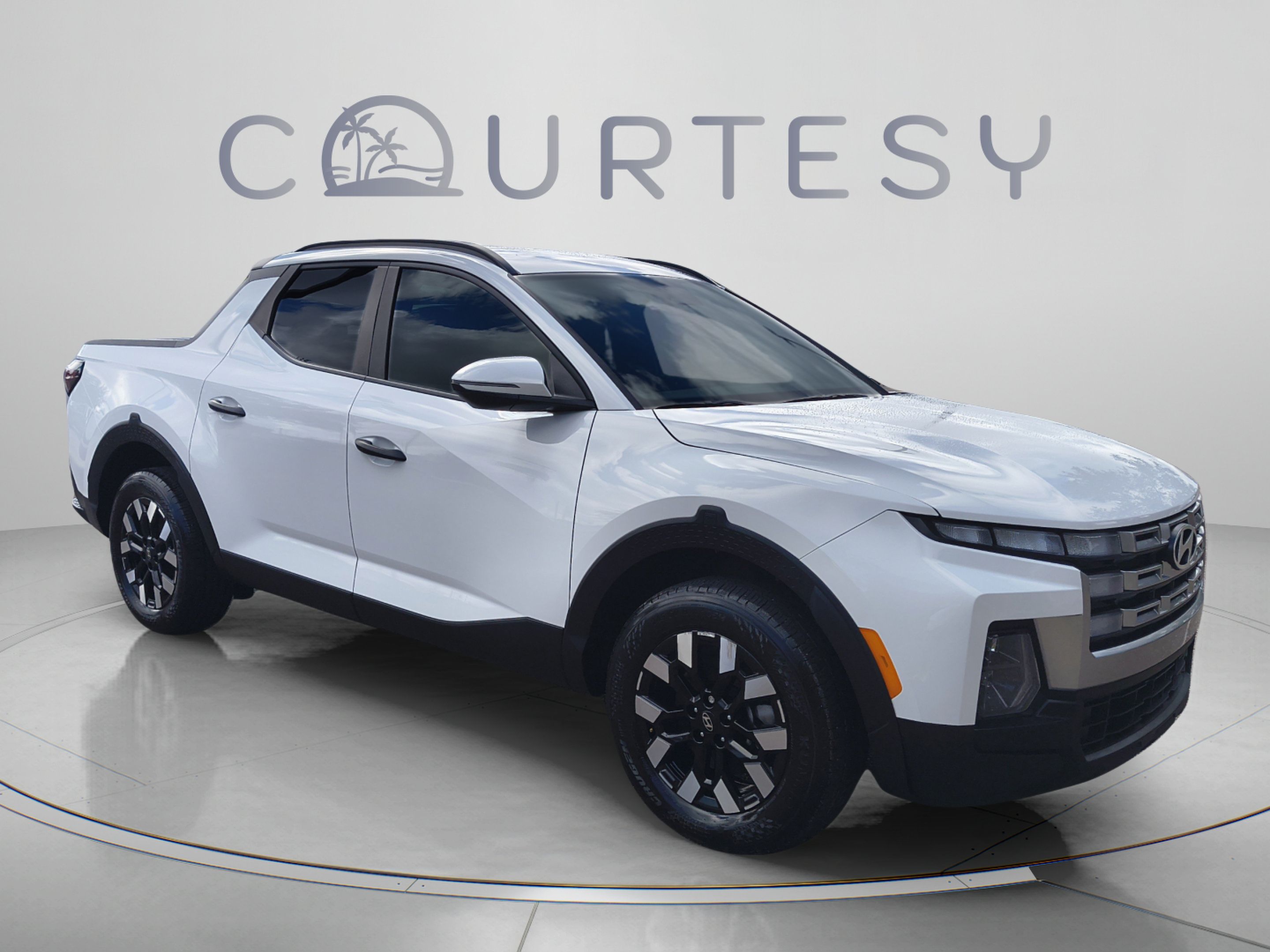 Certified 2025 Hyundai Santa Cruz SEL FWD image 7