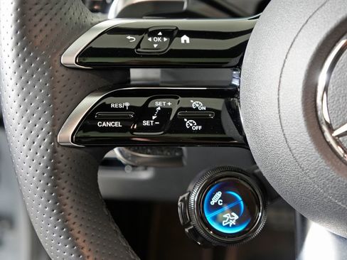 Certified 2025 Mercedes-Benz C 36 AMG S image 21