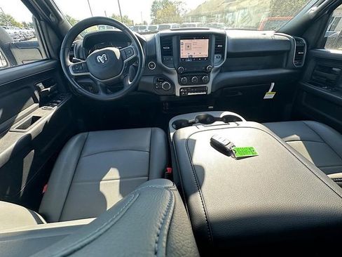 New 2024 RAM 2500 Tradesman w/ Chrome Appearance Group image 19