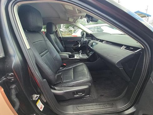 Used 2020 Land Rover Range Rover Evoque S AWD/4WD image 4