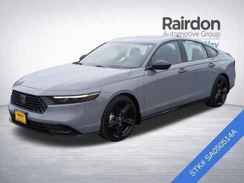 Used 2025 Honda Accord Sport image 3