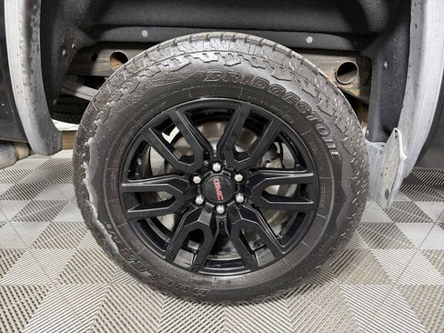 Used 2017 GMC Sierra 1500 Denali w/ Denali Ultimate Package AWD/4WD image 16