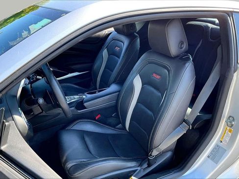 Used 2018 Chevrolet Camaro SS w/ Redline Edition RWD image 15